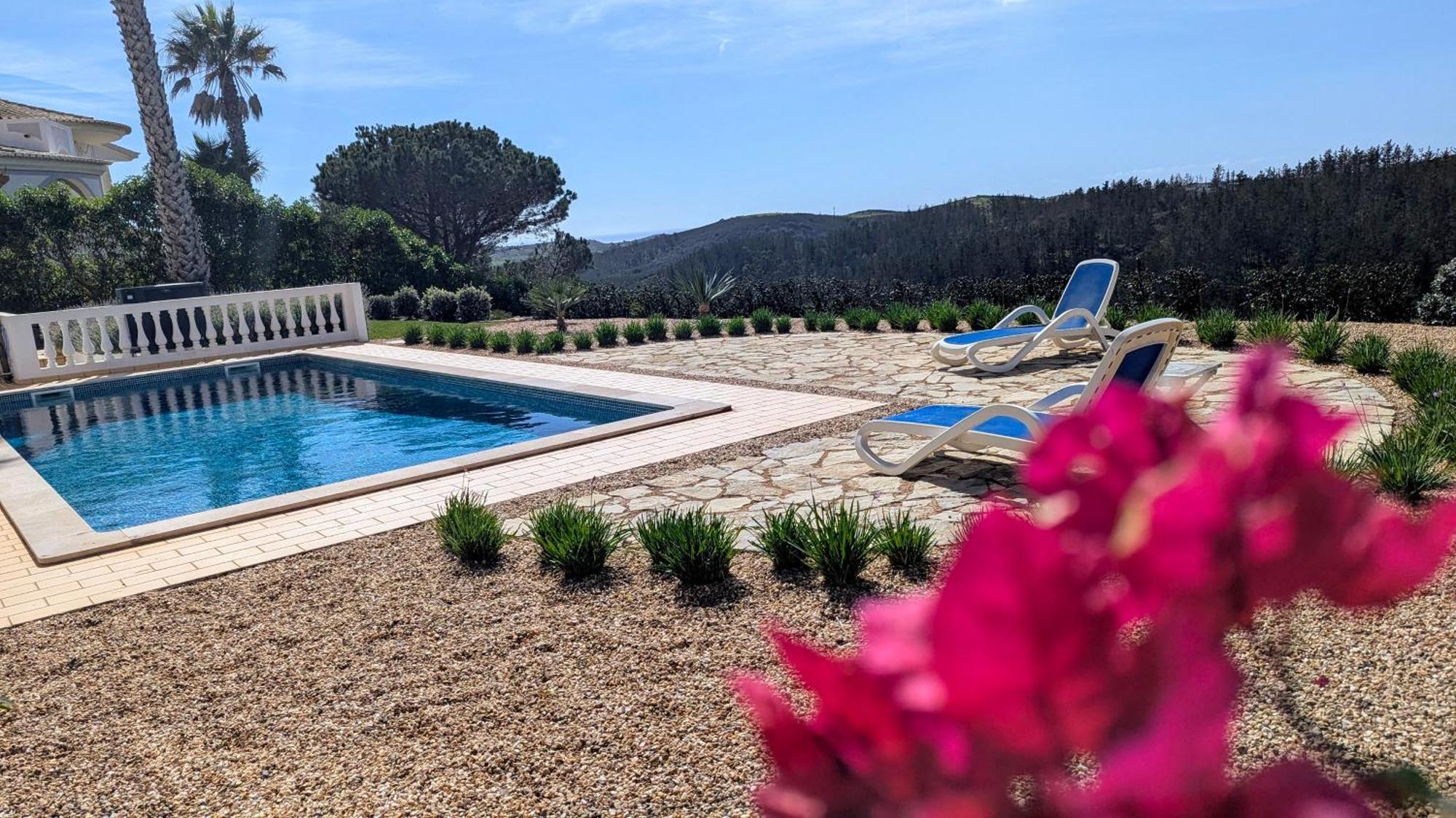 Stunning Villa With Pool & View Near Beach Budens Eksteriør billede