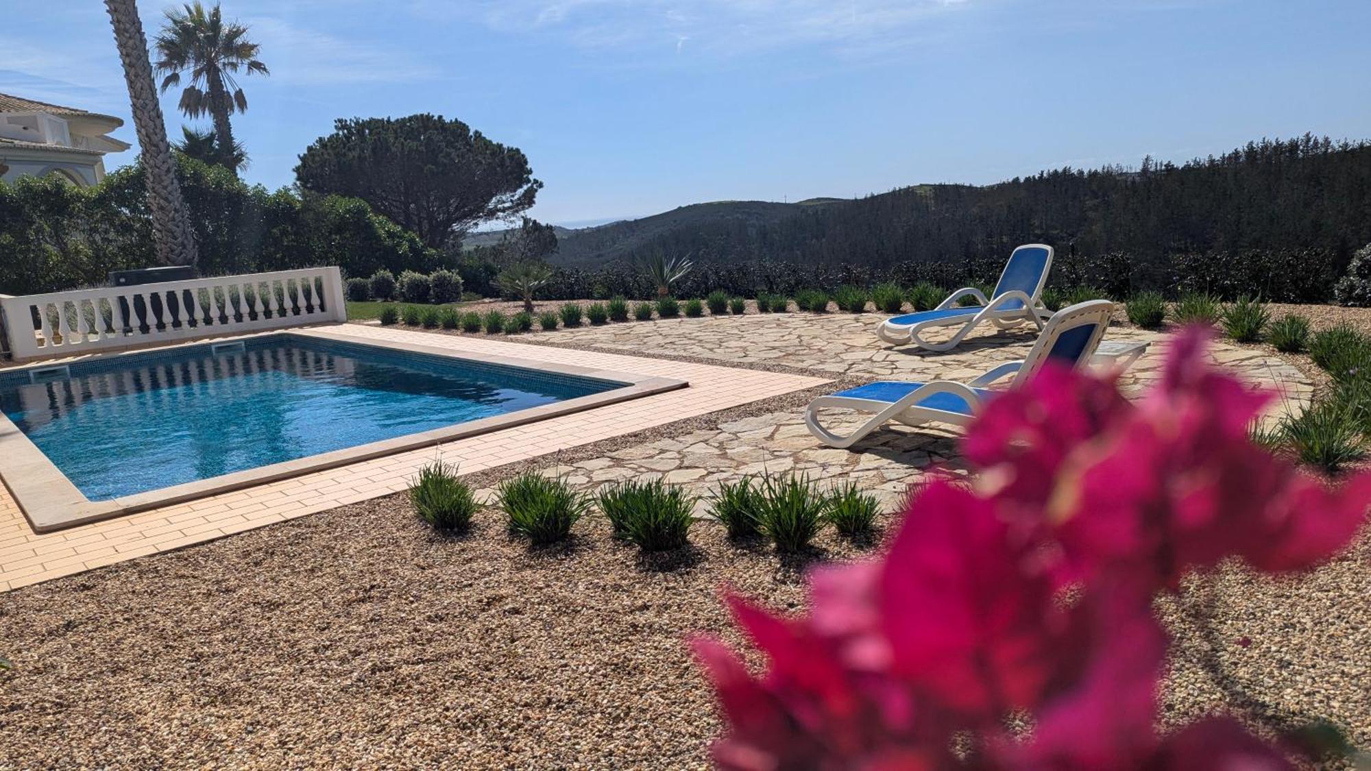 Stunning Villa With Pool & View Near Beach Budens Eksteriør billede